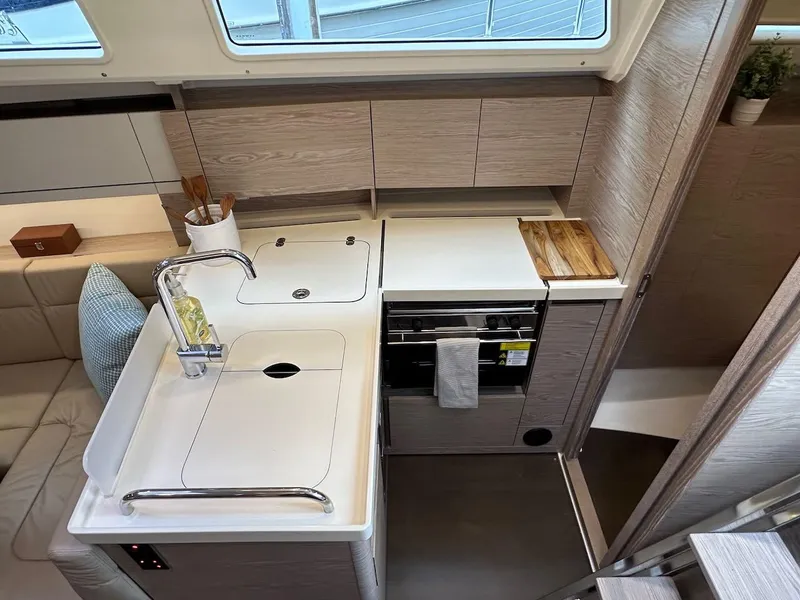 Slide: The Image of Hanse 348 2019 - 50