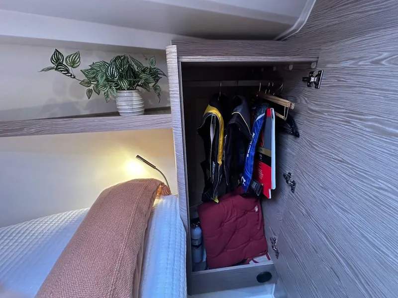 Slide: The Image of Hanse 348 2019 - 64