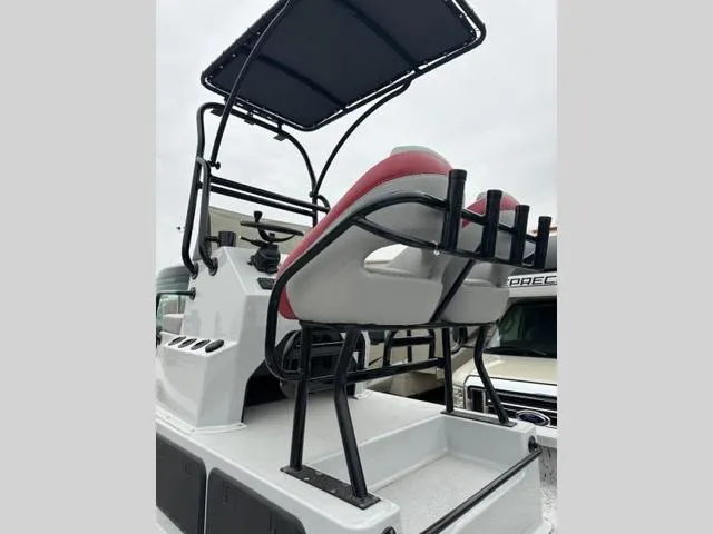 Slide: The Image of Majek 25 ILLUSION 2024 - 8