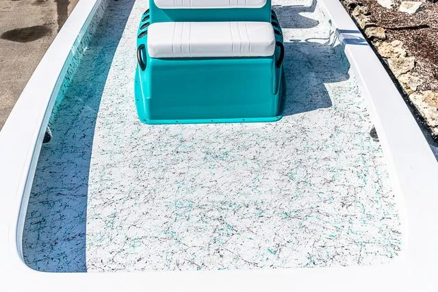 Slide: The Image of Majek 226 Illusion 2024 - 6