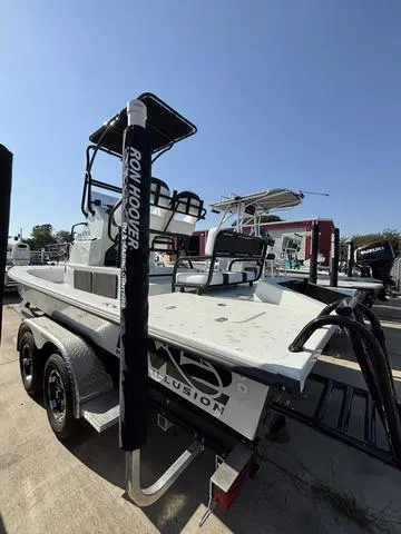 Slide: The Image of Majek M2 ILLUSION 2025 - 2