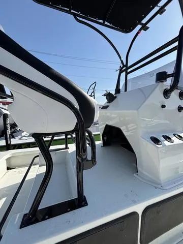 Slide: The Image of Majek M2 ILLUSION 2025 - 7