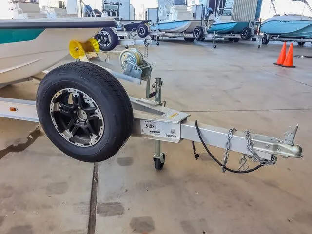 Slide: The Image of Majek 20 Xtreme 2025 - 22