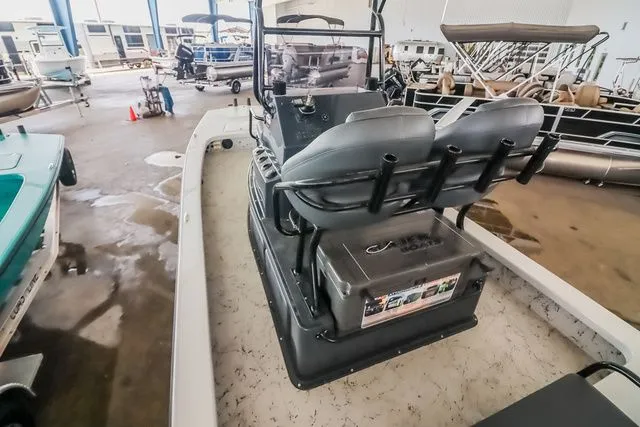 Slide: The Image of Majek 25 ILLUSION 2025 - 11