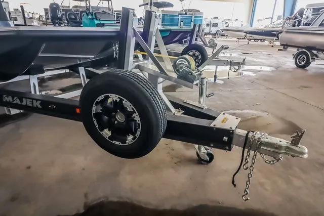 Slide: The Image of Majek 25 ILLUSION 2025 - 23