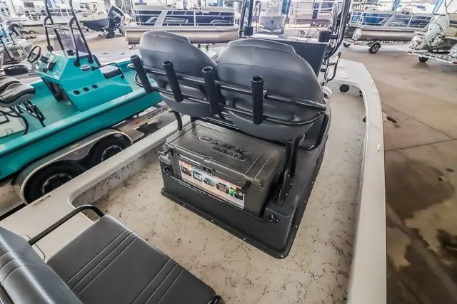 Slide: The Image of Majek 25 ILLUSION 2025 - 7