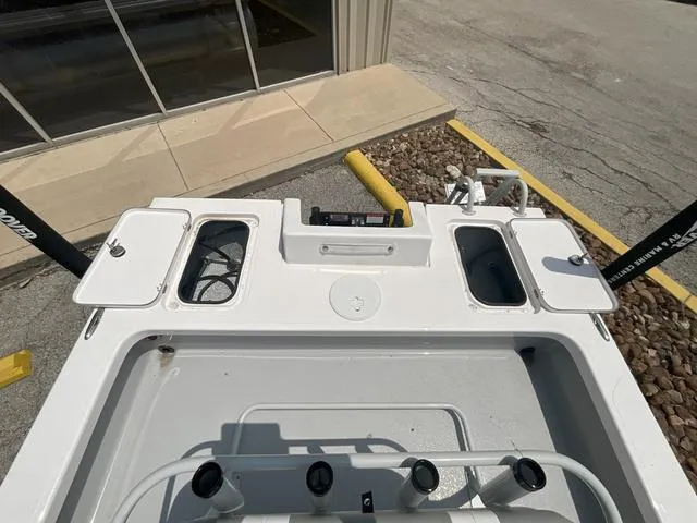 Slide: The Image of Majek 18 M2 2025 - 11