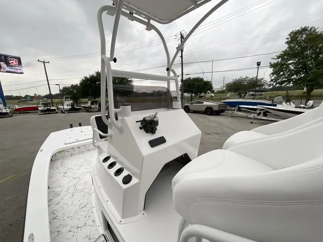 Slide: The Image of Majek 25 ILLUSION 2025 - 8