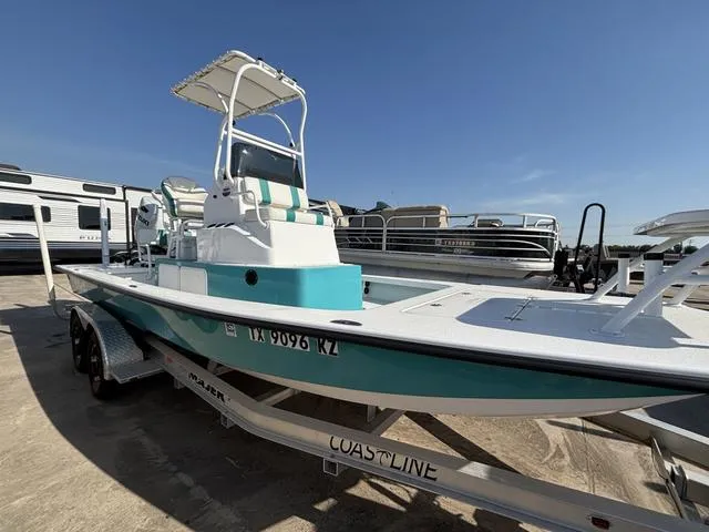 Slide: The Image of Majek M2 ILLUSION 2024 - 1