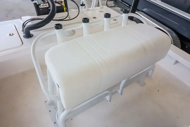 Slide: The Image of Majek 18 M2 2025 - 18