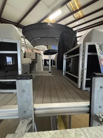 Slide: The Image of Starcraft EX 20 FD 2025 - 4