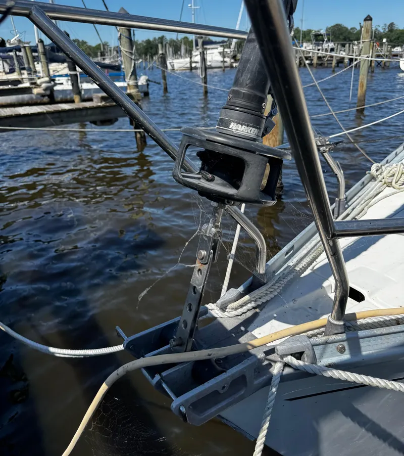 Slide: The Image of 1985 Beneteau First 325 - 17