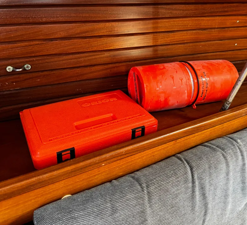 Slide: The Image of 1985 Beneteau First 325 - 48