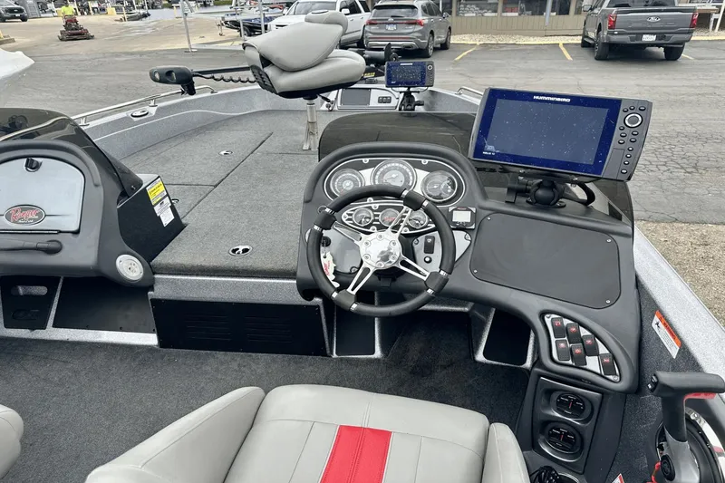 Slide: The Image of Ranger Fisherman 619VS 2010 - 13