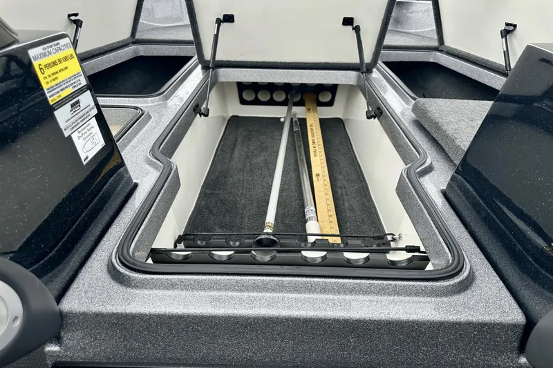 Slide: The Image of Ranger Fisherman 619VS 2010 - 23