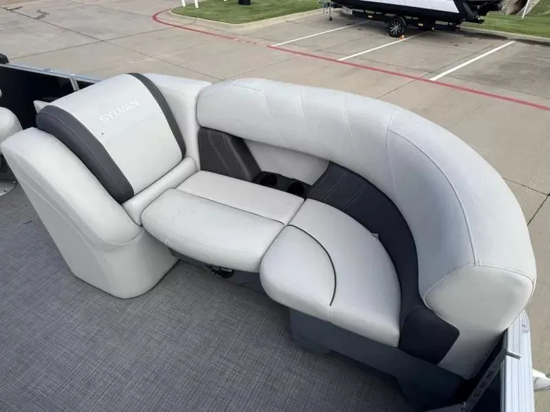 Slide: The Image of Sylvan Mirage 8522 LZ 2024 - 10