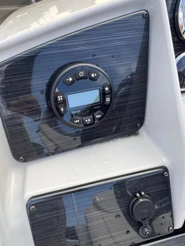 Slide: The Image of Sylvan Mirage 8522 LZ 2024 - 17