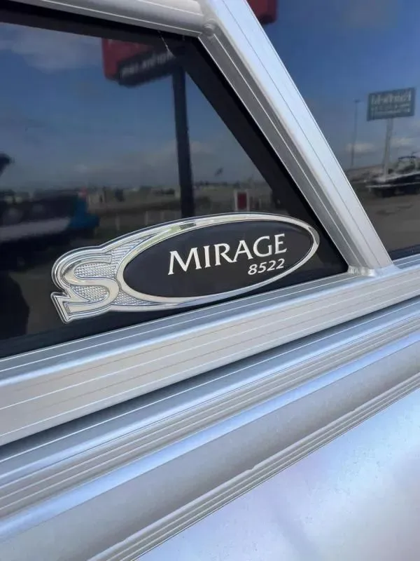 Slide: The Image of Sylvan Mirage 8522 LZ 2024 - 21