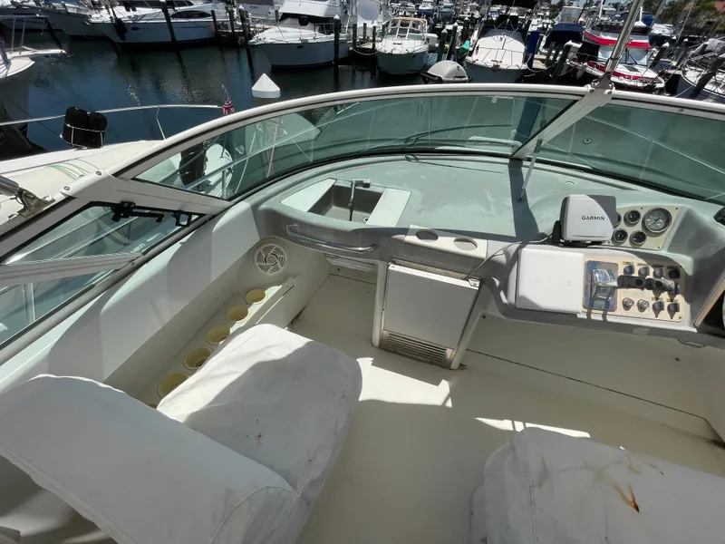 Slide: The Image of Carver 350 Mariner 1999 - 20