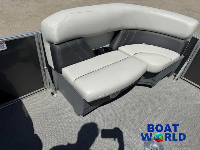 Slide: The Image of Sylvan 820 Party Fish Pontoon 2023 - 13