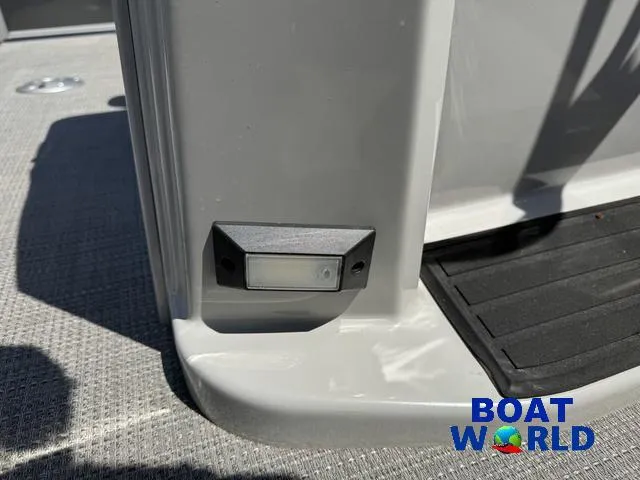 Slide: The Image of Sylvan 820 Party Fish Pontoon 2023 - 21