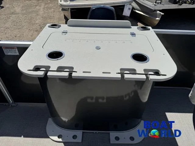 Slide: The Image of Sylvan 820 Party Fish Pontoon 2023 - 35