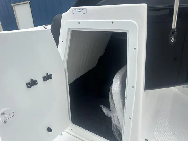 Slide: The Image of Yamaha AR195 2025 - 23