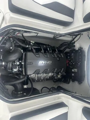 Slide: The Image of Yamaha AR195 2025 - 25