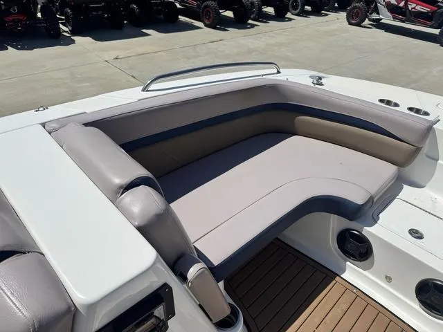 Slide: The Image of Hurricane SunDeck Sport 192 RL OB 2018 - 21