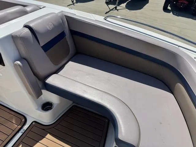 Slide: The Image of Hurricane SunDeck Sport 192 RL OB 2018 - 24