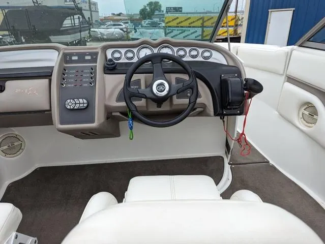 Slide: The Image of Cobalt 24 Sx Bowrider 2005 - 18