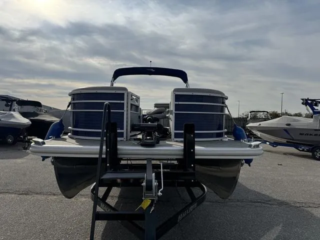 Slide: The Image of Bennington 24 LPD 2022 - 3