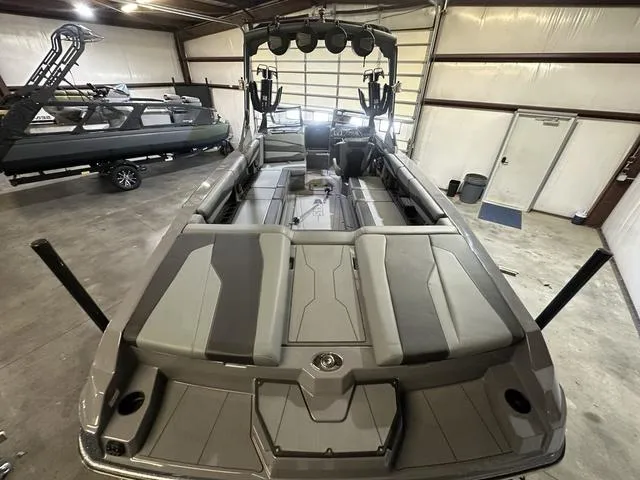 Slide: The Image of Axis Wake Research A245 2025 - 9