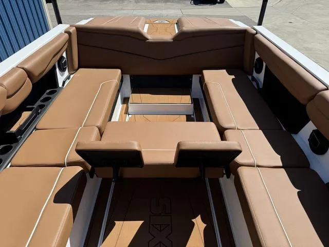 Slide: The Image of Axis Wake Research T250 2025 - 21