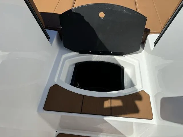 Slide: The Image of Axis Wake Research T250 2025 - 27