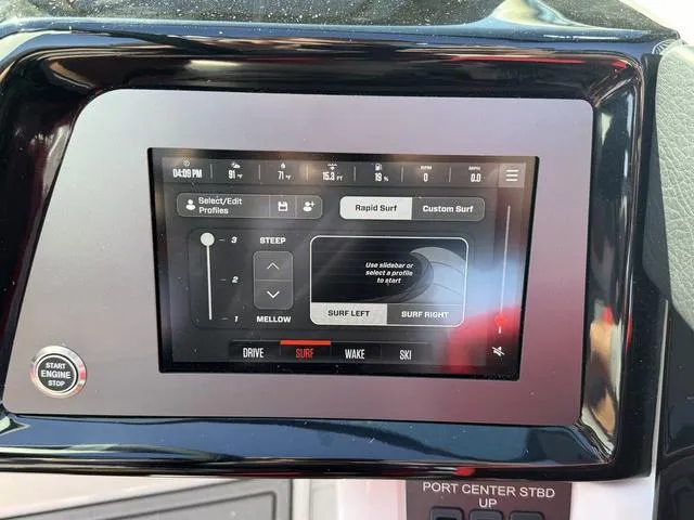 Slide: The Image of MasterCraft NXT22 2024 - 18