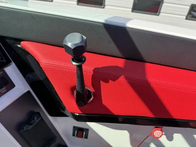 Slide: The Image of MasterCraft NXT22 2024 - 22