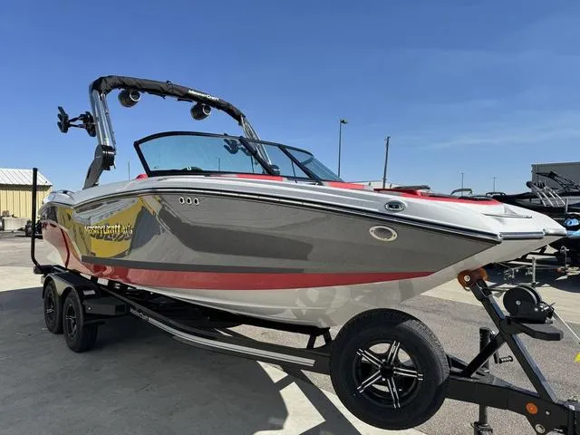 Slide: The Image of MasterCraft NXT22 2024 - 4