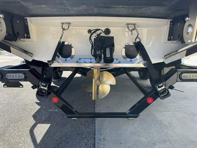 Slide: The Image of MasterCraft NXT22 2024 - 9