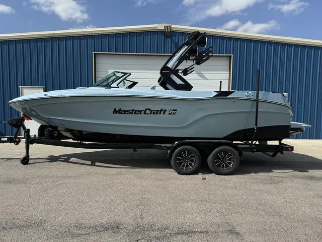 Slide: The Image of MasterCraft XT23 2025 - 1