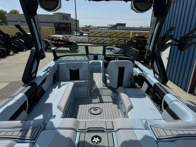 Slide: The Image of MasterCraft XT23 2025 - 16