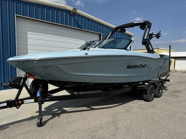 Slide: The Image of MasterCraft XT23 2025 - 2