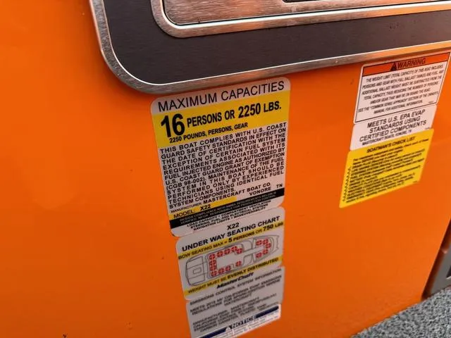 Slide: The Image of MasterCraft X22 2019 - 37