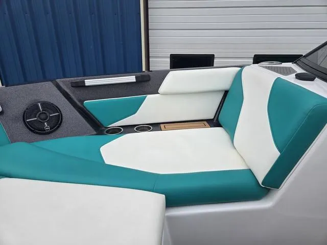 Slide: The Image of ATX 22 TYPE-S 2021 - 39