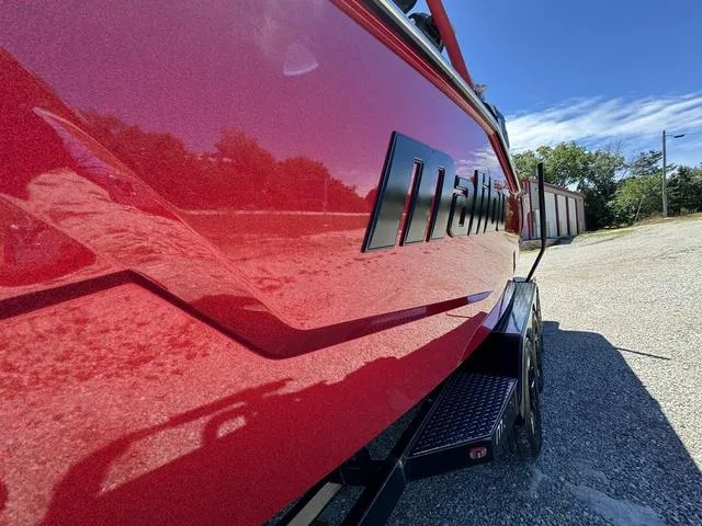 Slide: The Image of Malibu M242 2024 - 4