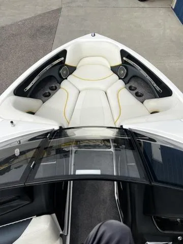 Slide: The Image of Malibu Wakesetter 21 VLX 2014 - 21