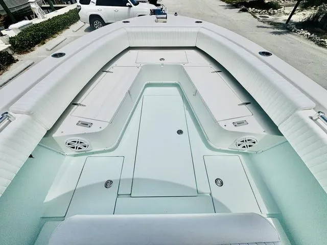 Slide: The Image of Contender 28 Sport 2013 - 12