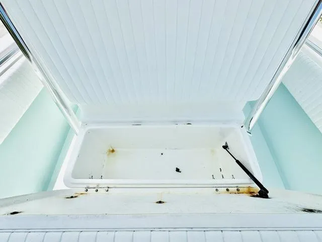 Slide: The Image of Contender 28 Sport 2013 - 15