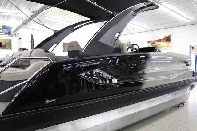 Slide: The Image of Barletta RESERVE LEGGERA 23UCA 2025 - 5