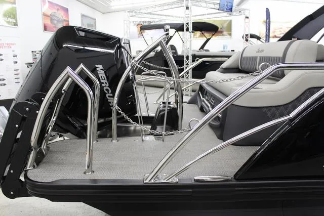 Slide: The Image of Barletta RESERVE LEGGERA 23UCA 2025 - 6